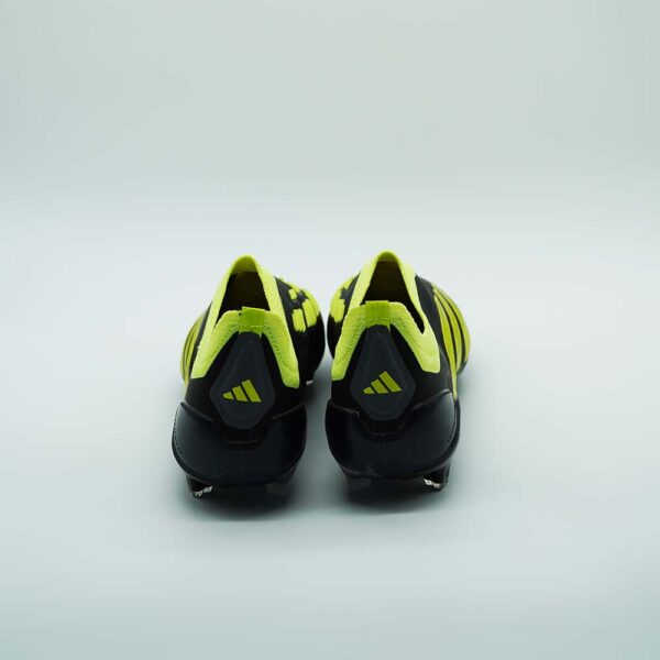 Adidas Predator 30 Elite Laceless Merky FC Pack - Image 3