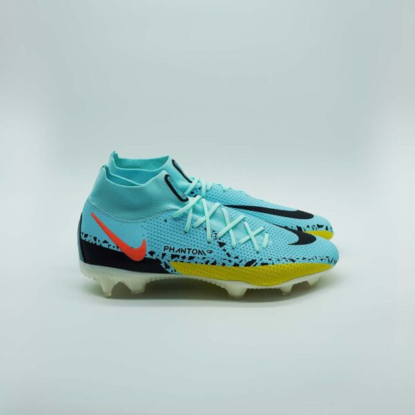 Nike Phantom Gt 2 Elite Lucent - Glacier Ice/Black/Yellow Strike - Image 2
